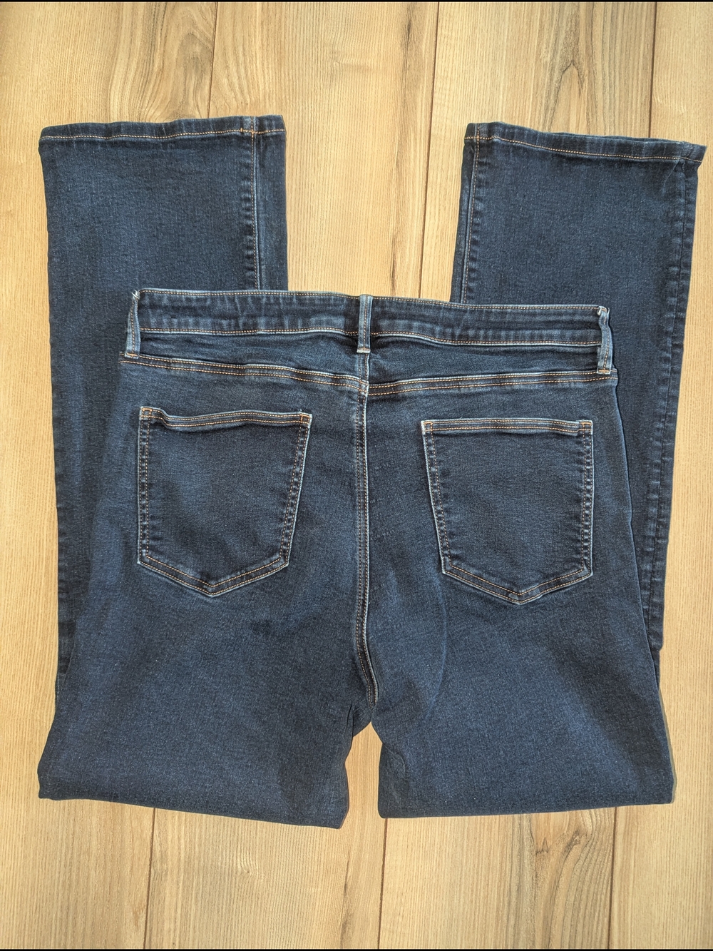 Ann Taylor Women's Slim Boot Cut Curvy Fit Dark Blue Jeans - Picture 2 of 6